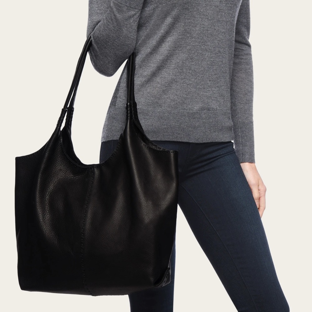 NWOT Frye Naomi Leather Shoulder Tote - Black
